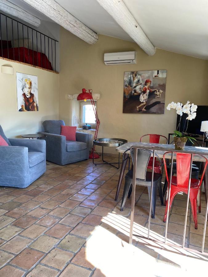 Mas Serena Guest house *